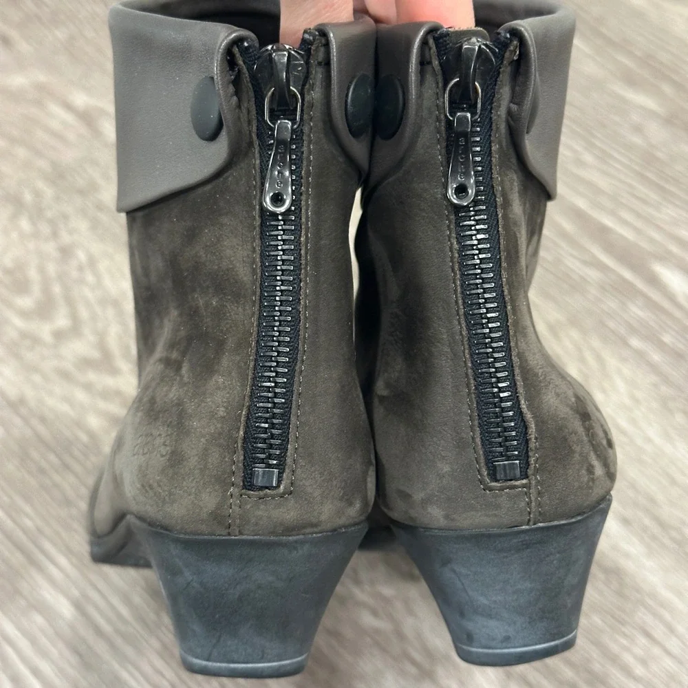 Arche France Calfskin Suede Leather Ankle Boots Taupe Gray Wedge Zip Booties 8.5